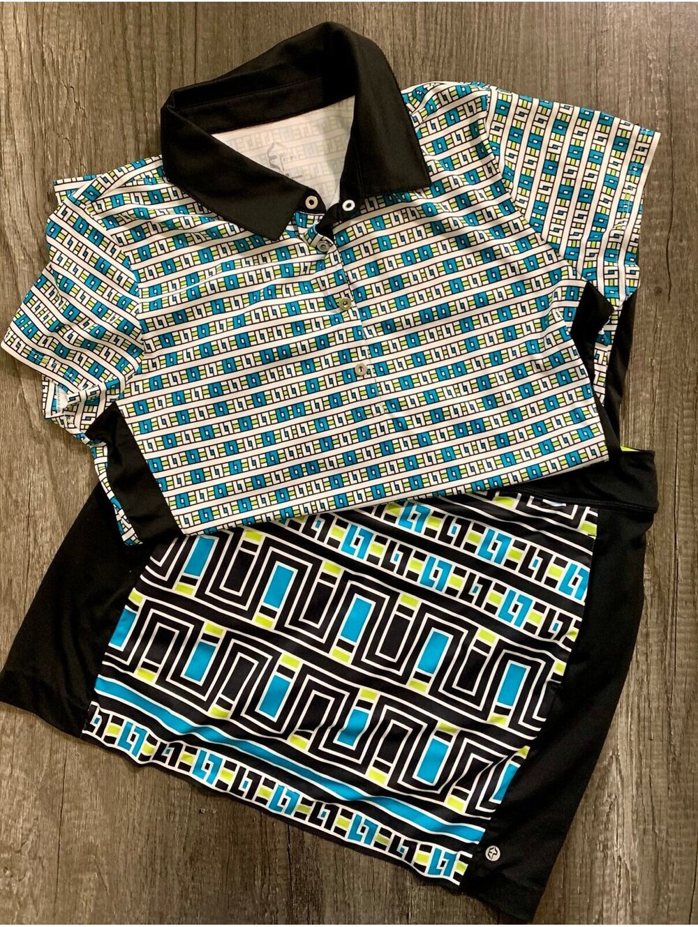EP Sport Golf Tennis Polo & Skort Set XS Skort with Medium polo Geometric print